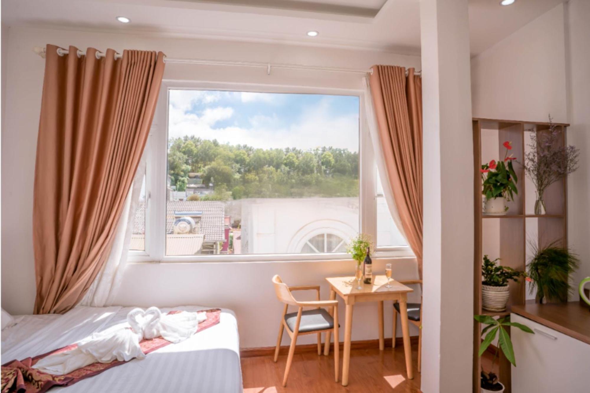 Sky House Hotel Da Lat City Exterior photo